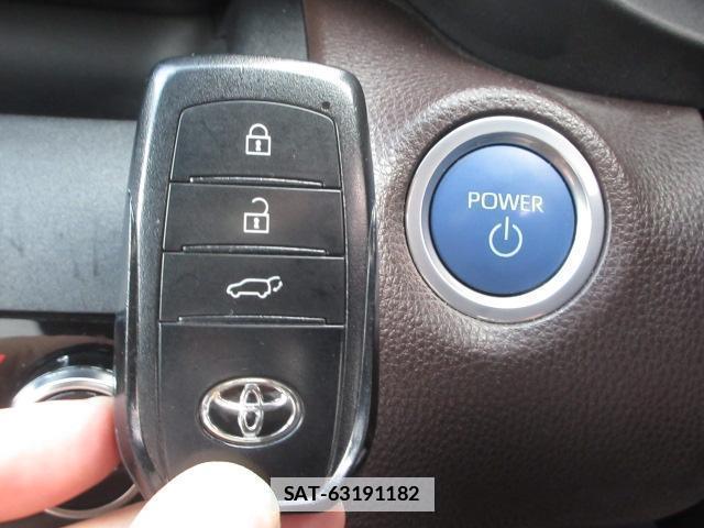 Toyota YARIS CROSS 2020-12 7820531-4