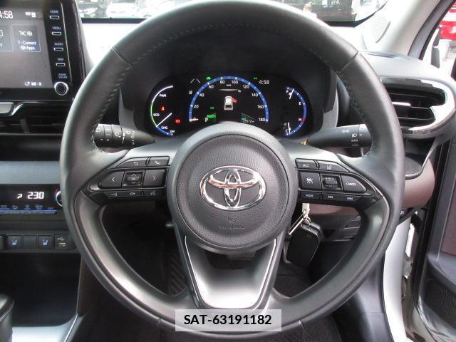 Toyota YARIS CROSS 2020-12 7820531-6