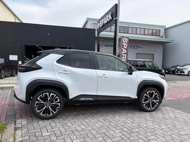Toyota YARIS CROSS 2026-03 7823328-13