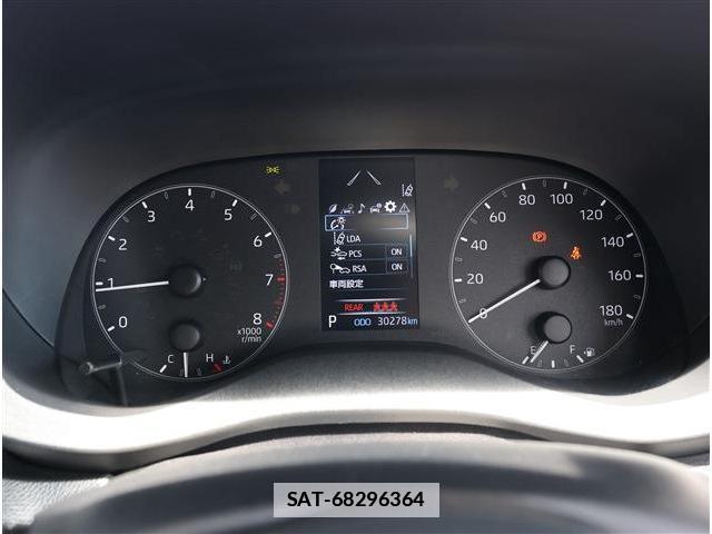 Toyota YARIS 2023-05 7811872-7