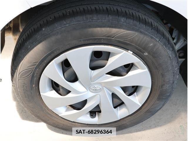 Toyota YARIS 2023-05 7811872-8
