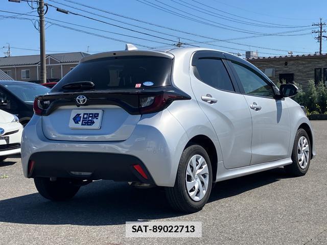 Toyota YARIS 2020-08 7812883-10