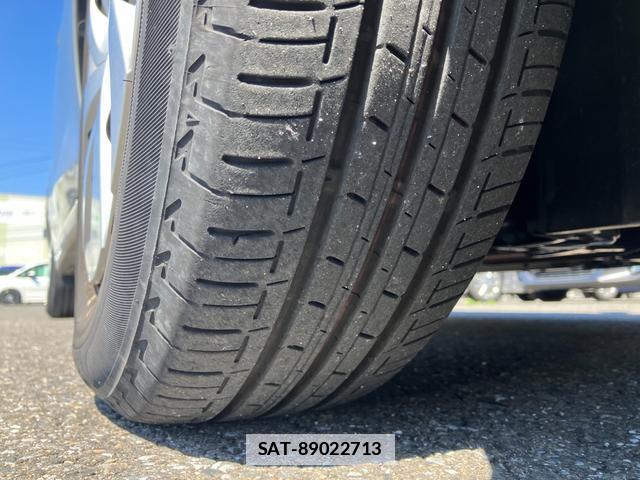 Toyota YARIS 2020-08 7812883-14