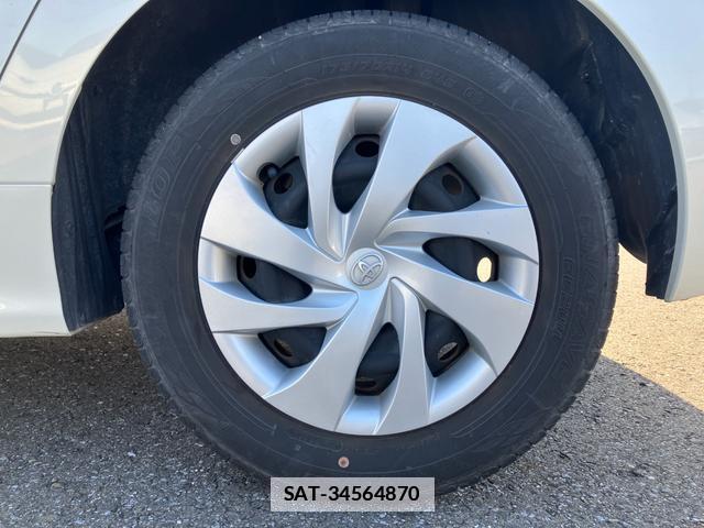 Toyota YARIS 2020-04 7812886-17