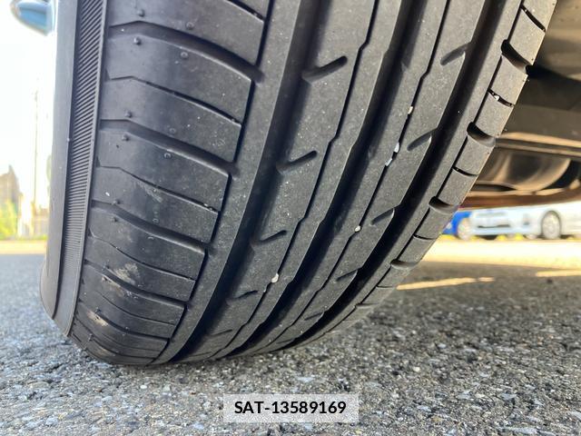 Toyota YARIS 2020-03 7812887-18