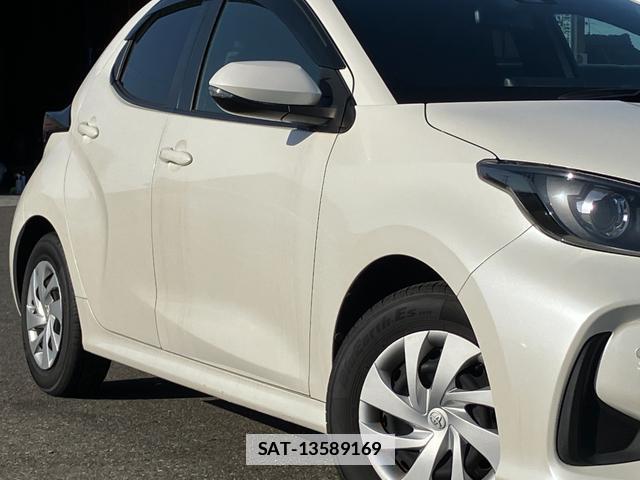 Toyota YARIS 2020-03 7812887-2
