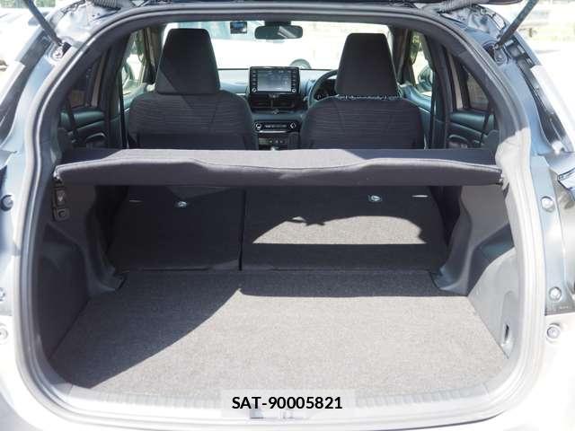 Toyota YARIS 2020-03 7812891-10