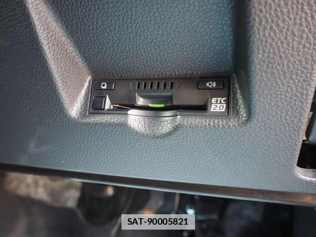 Toyota YARIS 2020-03 7812891-14