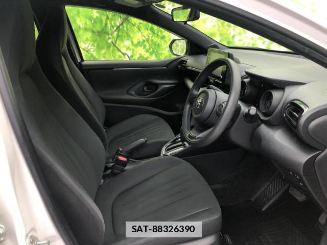 Toyota YARIS 2021-09 7813648-3