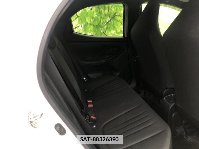 Toyota YARIS 2021-09 7813648-4
