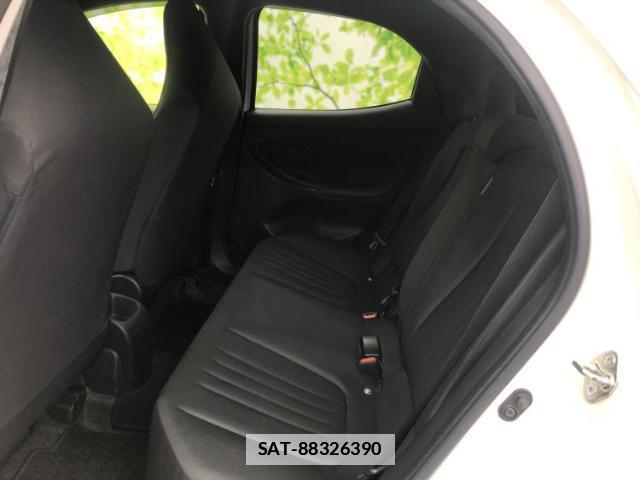 Toyota YARIS 2021-09 7813648-6