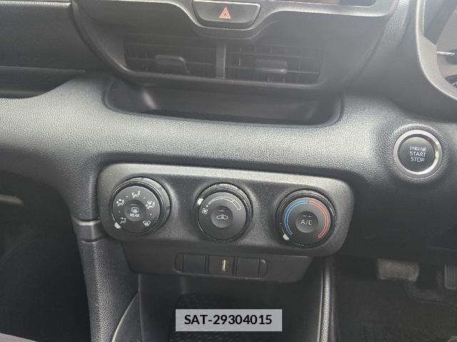 Toyota YARIS 2020-03 7813942-12