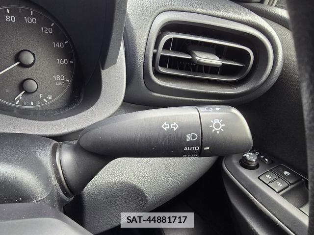 Toyota YARIS 2021-03 7813943-7