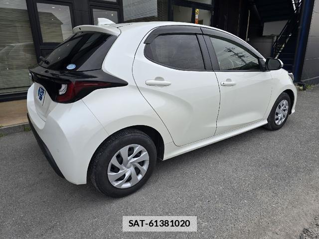 Toyota YARIS 2020-04 7813944-1