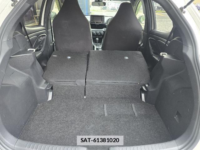 Toyota YARIS 2020-04 7813944-13