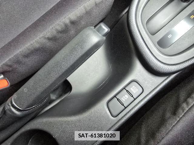 Toyota YARIS 2020-04 7813944-6