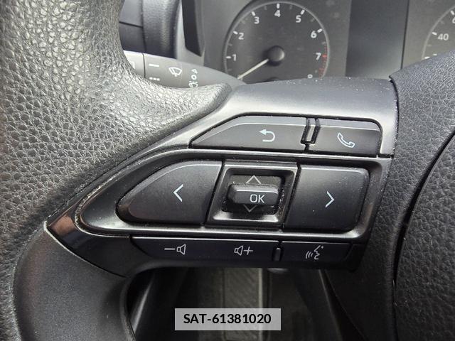 Toyota YARIS 2020-04 7813944-8