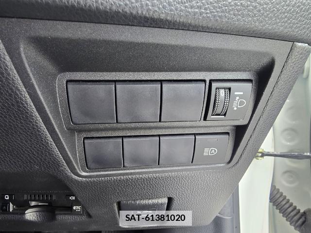Toyota YARIS 2020-04 7813944-9