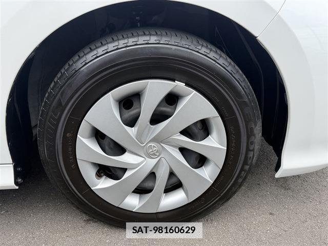 Toyota YARIS 2024-06 7814376-13
