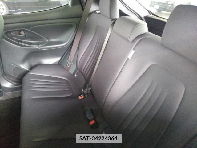 Toyota YARIS 2023-01 7815190-3
