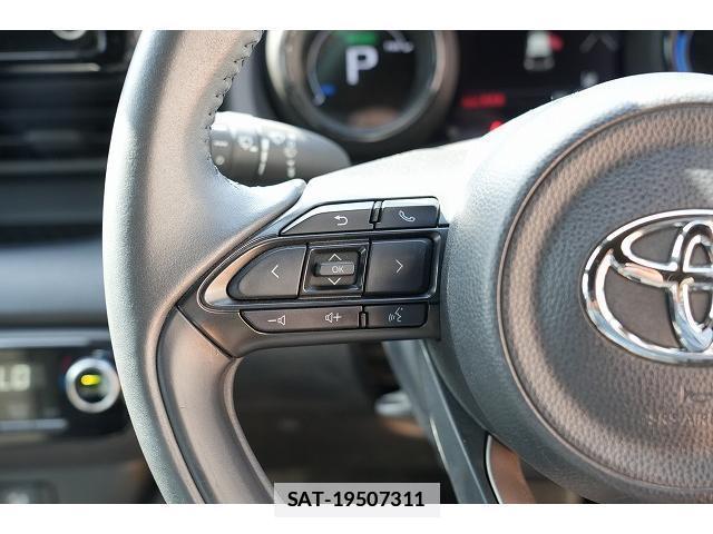 Toyota YARIS 2021-02 7815700-3