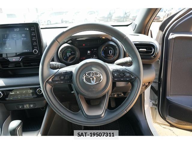 Toyota YARIS 2021-02 7815700-6