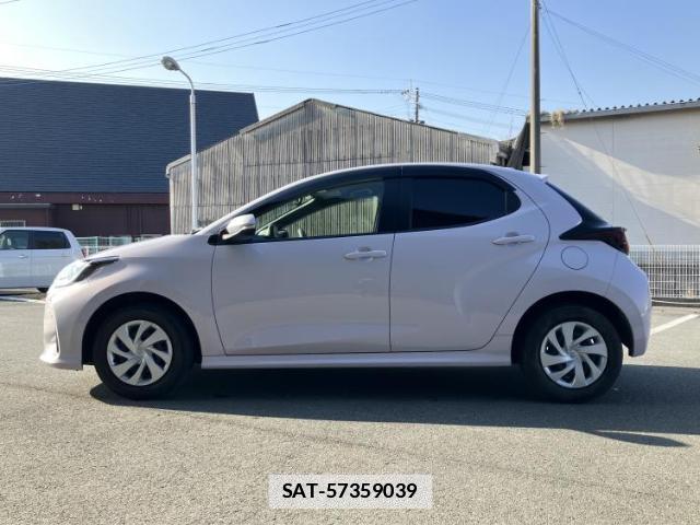 Toyota YARIS 2021-05 7816338-1