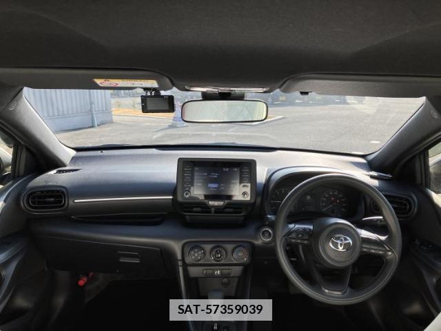 Toyota YARIS 2021-05 7816338-3