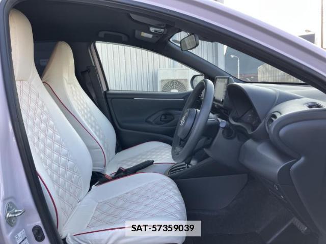 Toyota YARIS 2021-05 7816338-4