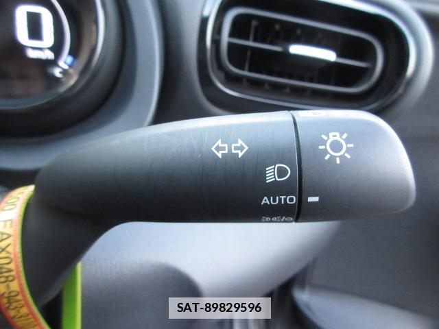 Toyota YARIS 2020-10 7820530-9