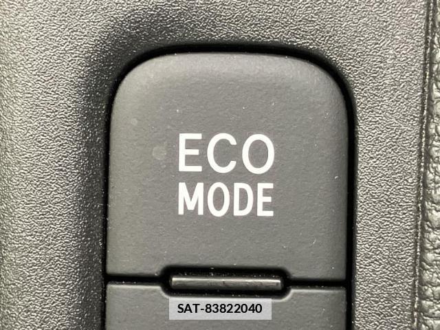 Toyota YARIS 2021-03 7820978-17