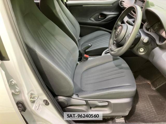 Toyota YARIS 2023-05 7821195-3