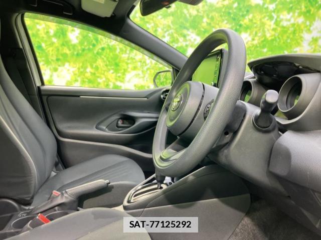 Toyota YARIS 2020-11 7821532-4