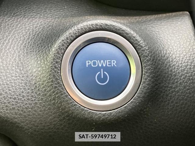 Toyota YARIS 2021-03 7821537-14