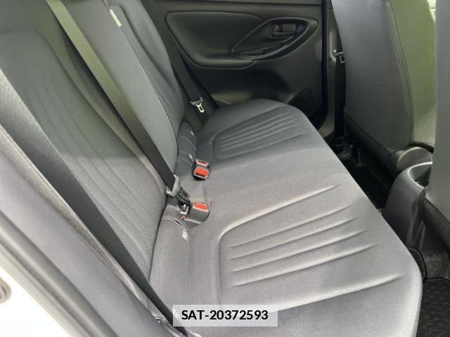 Toyota YARIS 2023-05 7821671-4