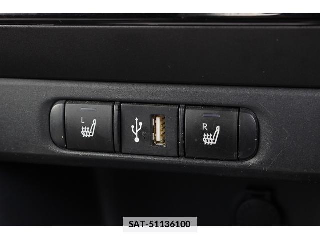Toyota YARIS 2021-07 7822917-14