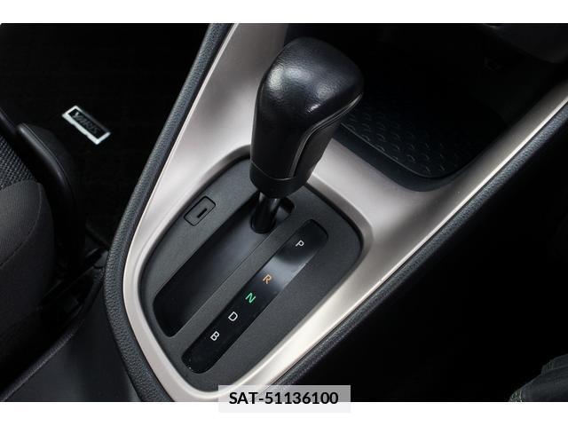 Toyota YARIS 2021-07 7822917-15