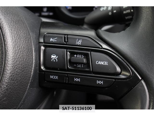 Toyota YARIS 2021-07 7822917-19