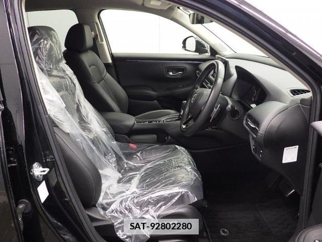 Honda ZR-V 2023-04 7816599-5