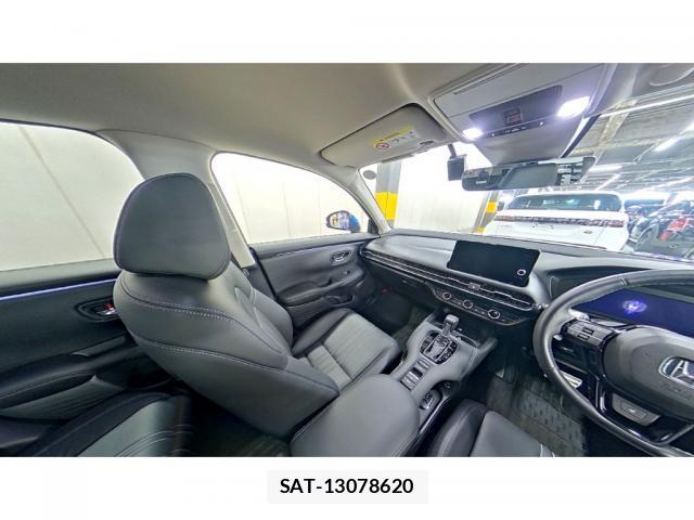 Honda ZR-V 2022-12 7816620-5