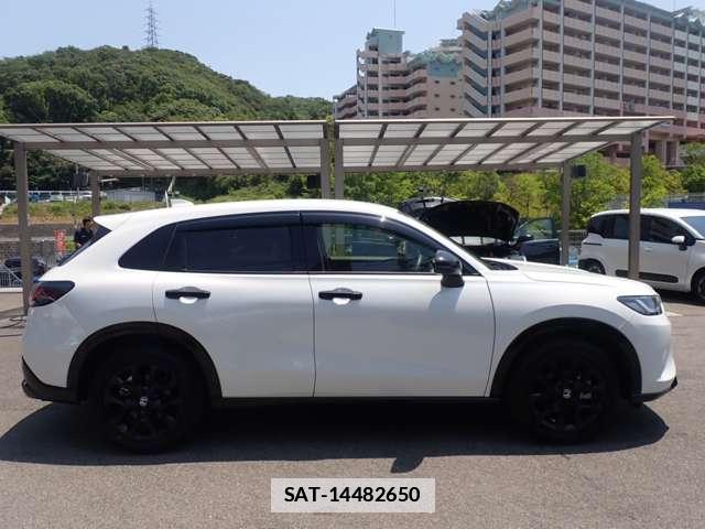 Honda ZR-V 2025-03 7817491-17