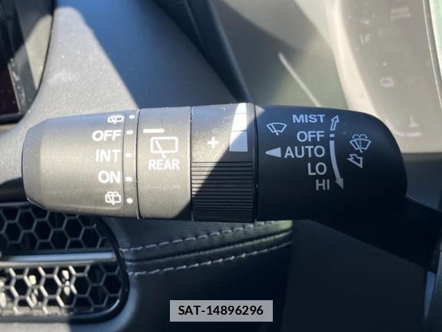 Honda ZR-V 2023-11 7822602-15