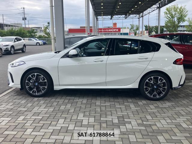 Bmw 1 SERIES 2026-03 7872750-3