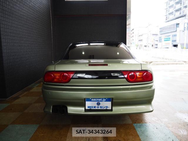 Nissan 180SX 1996-09 7867477-1