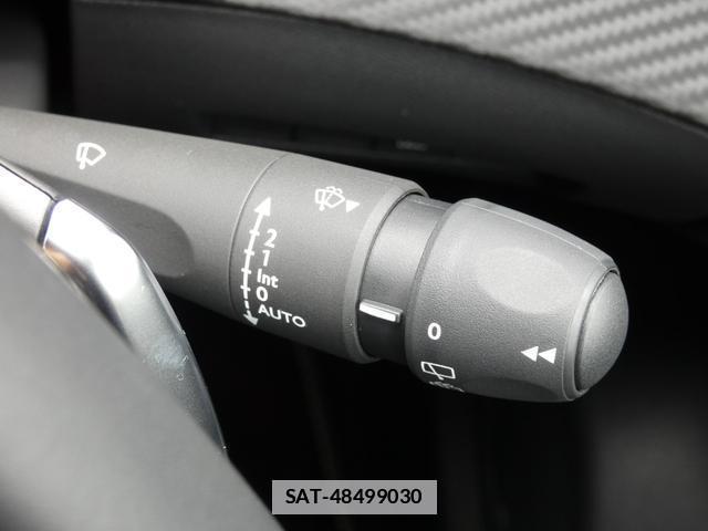 Peugeot 208 2025-05 7869296-10