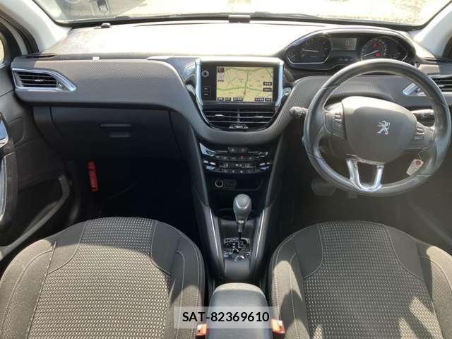 Peugeot 208 2016-01 7869921-2