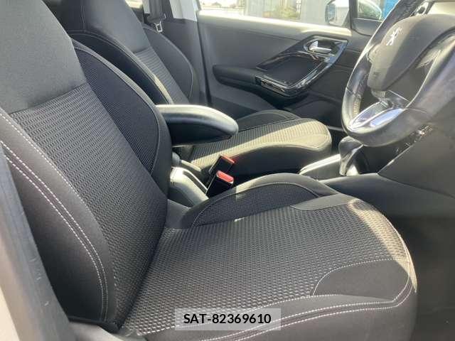 Peugeot 208 2016-01 7869921-5