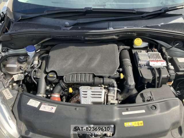 Peugeot 208 2016-01 7869921-7
