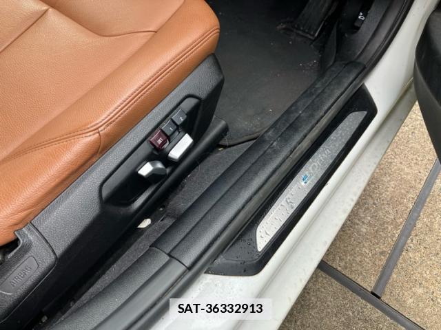 Bmw 3 SERIES 2017-05 7868509-9