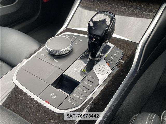 Bmw 3 SERIES 2019-12 7869468-6